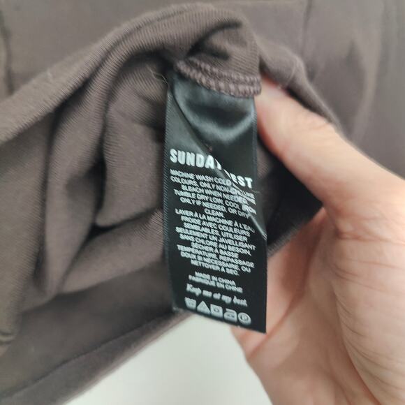 Aritzia Sunday Best BestHug Apple Longsleeve Top Womens XS Brown Button Up Y2K - Picture 5 of 7